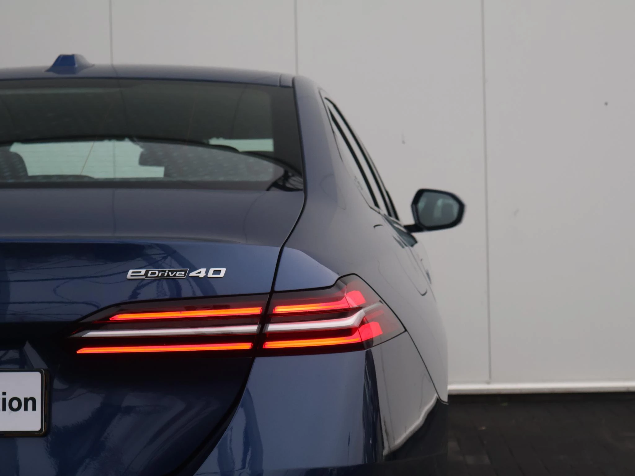 Hoofdafbeelding BMW i5