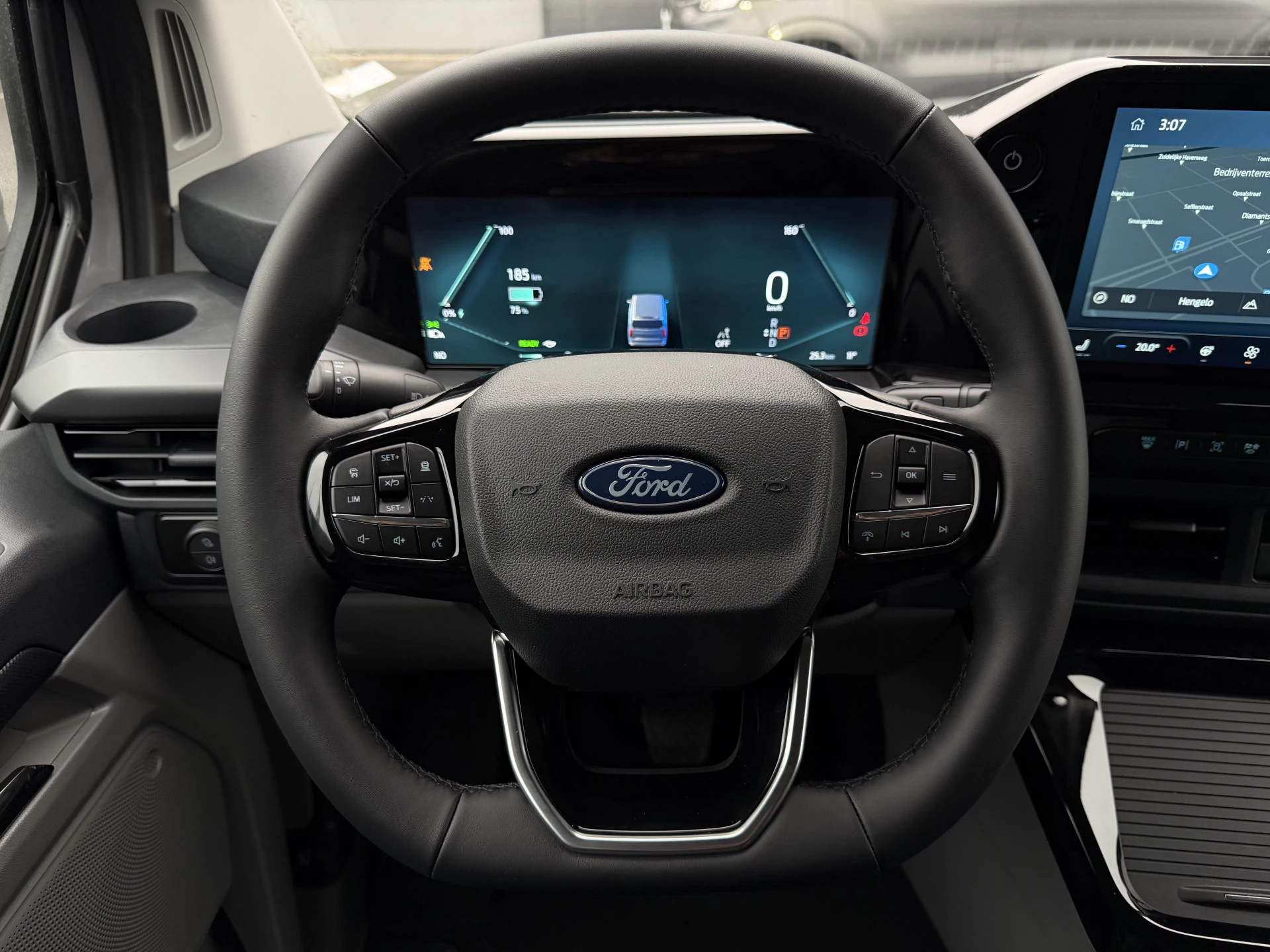 Hoofdafbeelding Ford E-Transit Custom