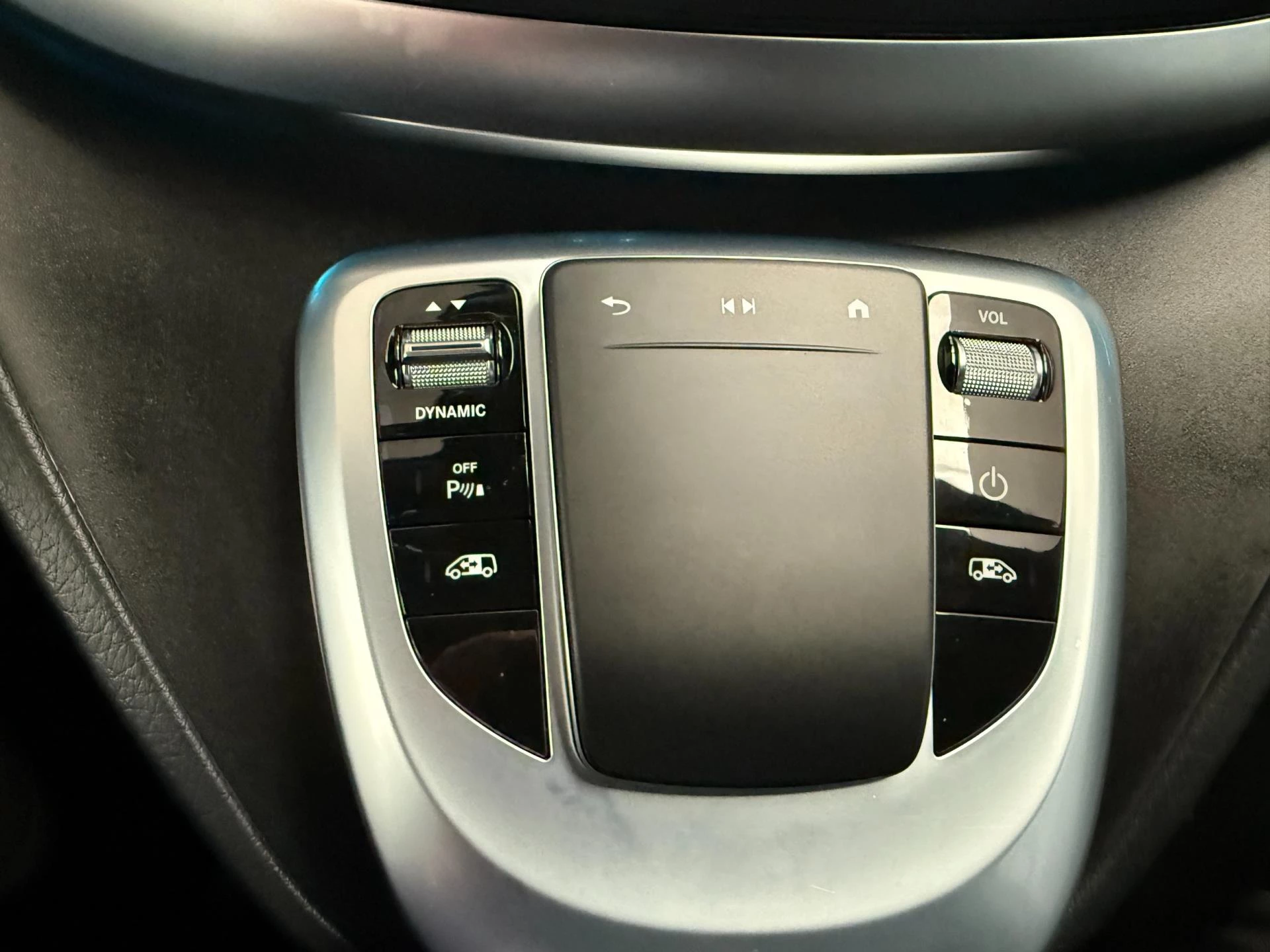 Hoofdafbeelding Mercedes-Benz EQV