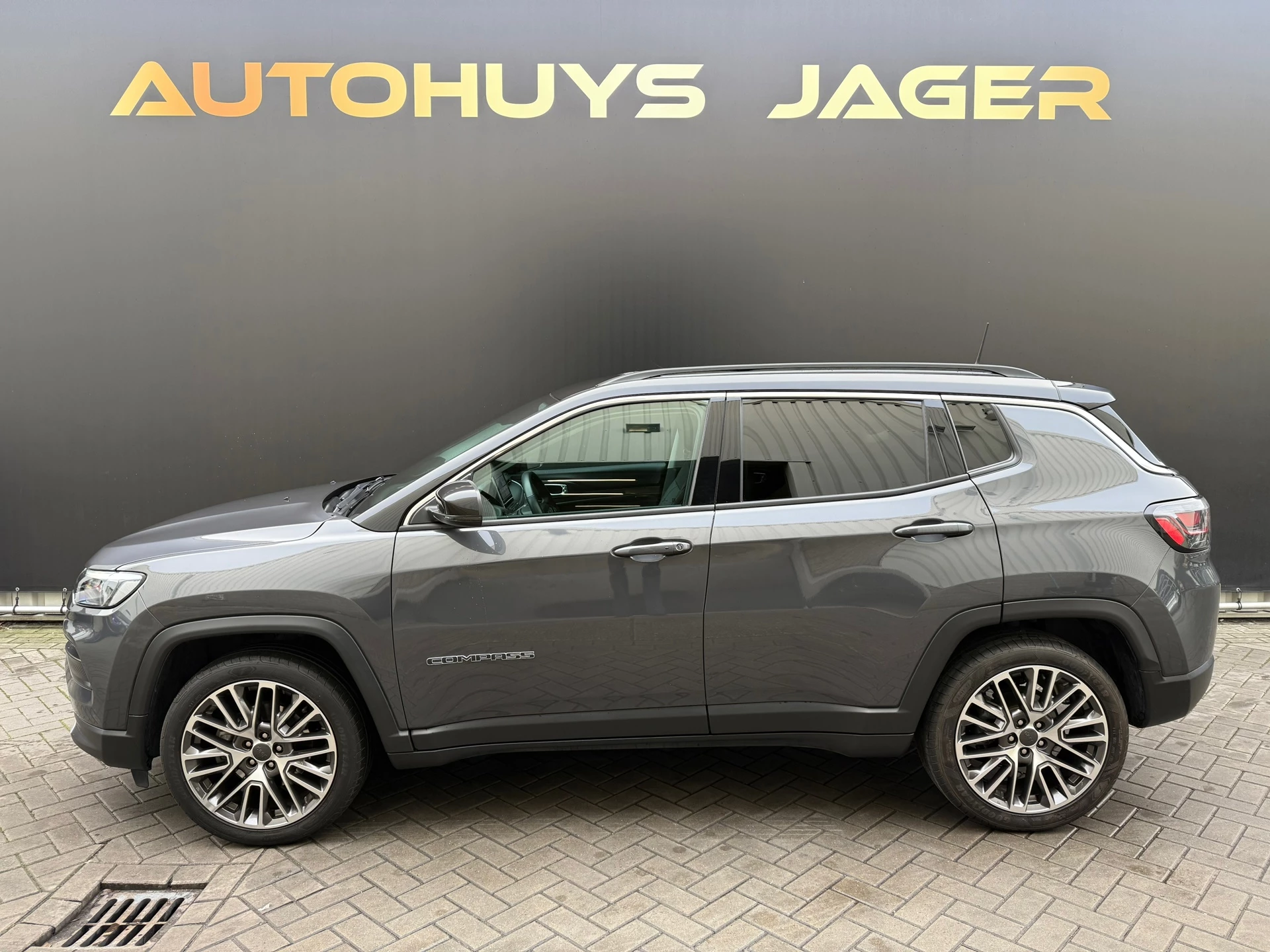 Hoofdafbeelding Jeep Compass