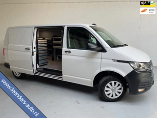 Volkswagen Transporter Automaat DSG Servicewagen 2.0 TDI 150pk L2H1 3Persoons Sortimo Inrichting, Airco, Navigatie, RIJKLAARPRIJS!