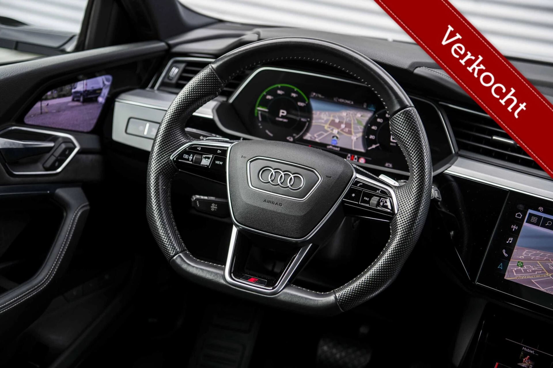 Hoofdafbeelding Audi e-tron