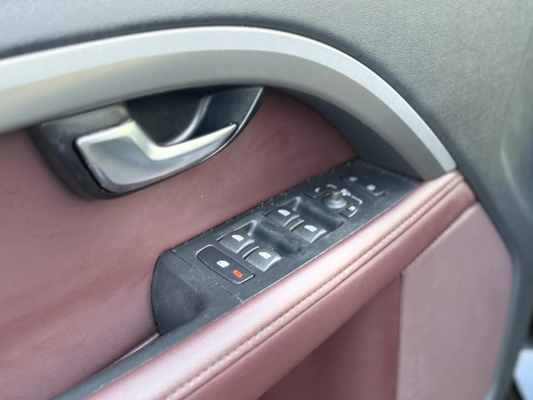 Hoofdafbeelding Volvo V70