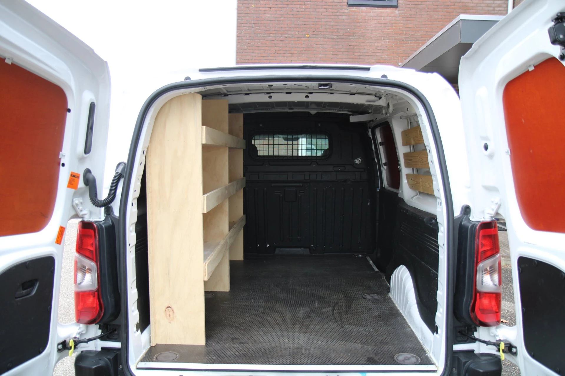 Hoofdafbeelding Peugeot Partner