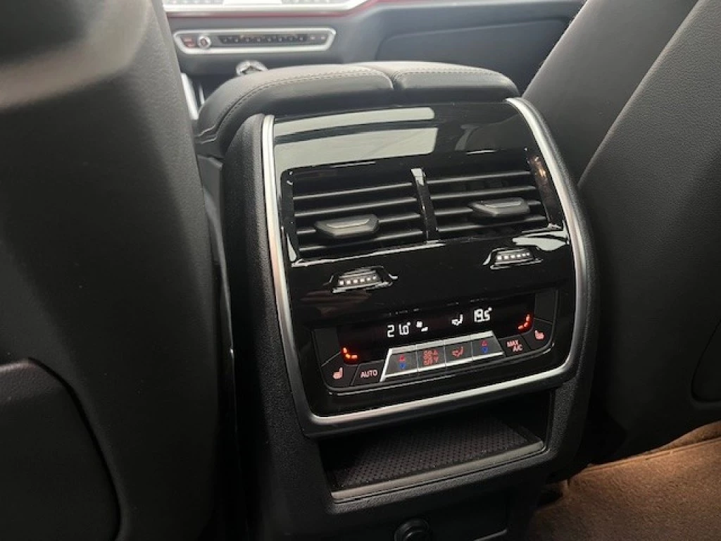 Hoofdafbeelding BMW X6