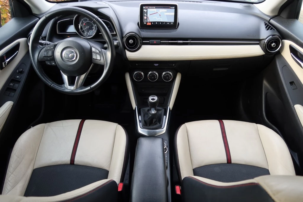 Hoofdafbeelding Mazda 2