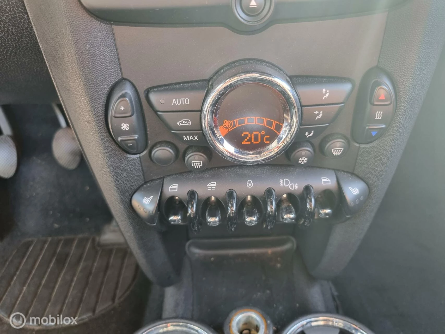 Hoofdafbeelding MINI Cabrio