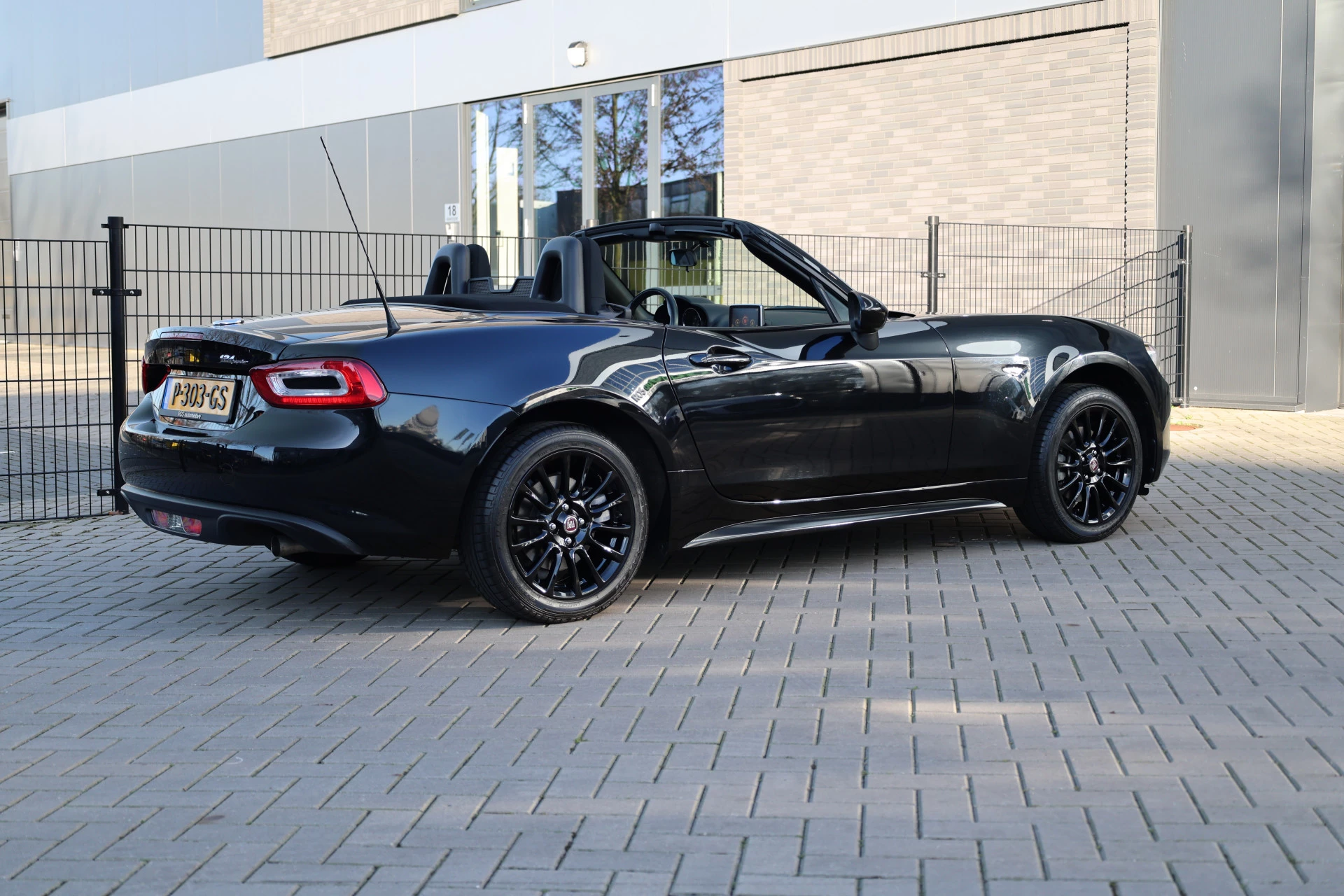Hoofdafbeelding Fiat 124 Spider