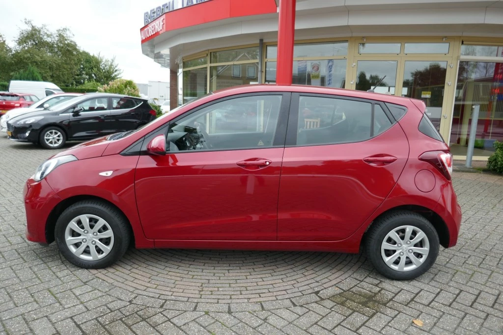 Hoofdafbeelding Hyundai i10