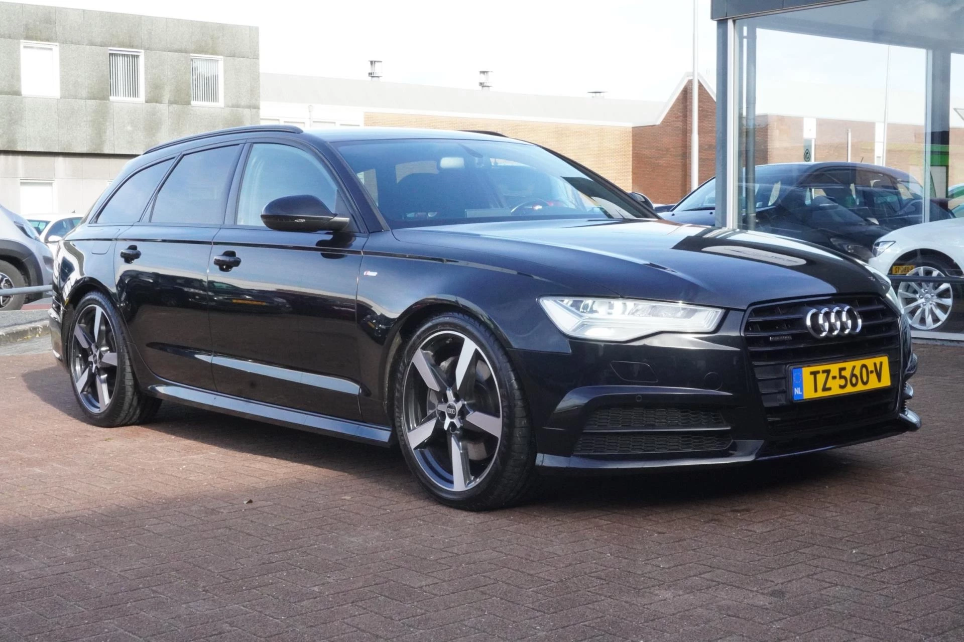 Hoofdafbeelding Audi A6