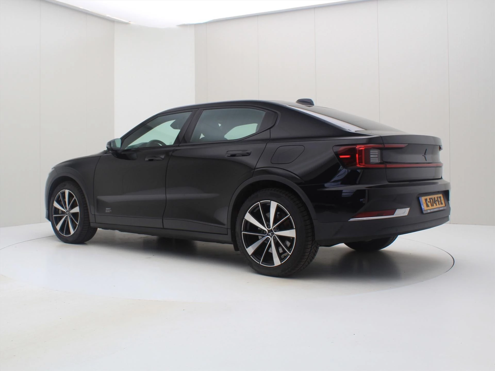 Hoofdafbeelding Polestar 2
