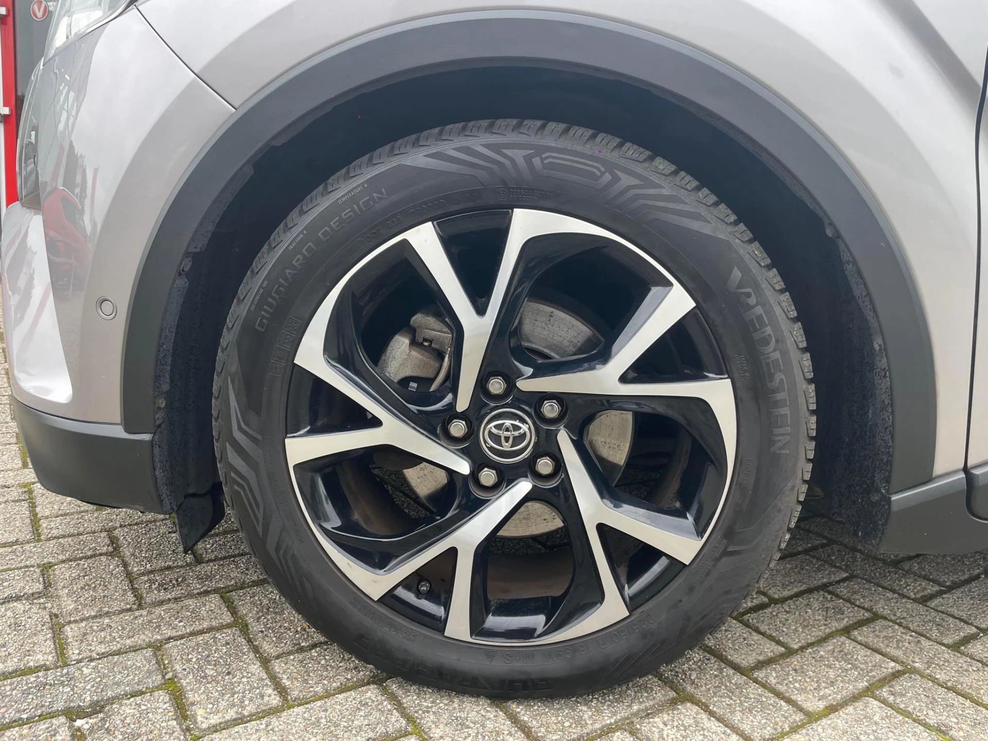 Hoofdafbeelding Toyota C-HR