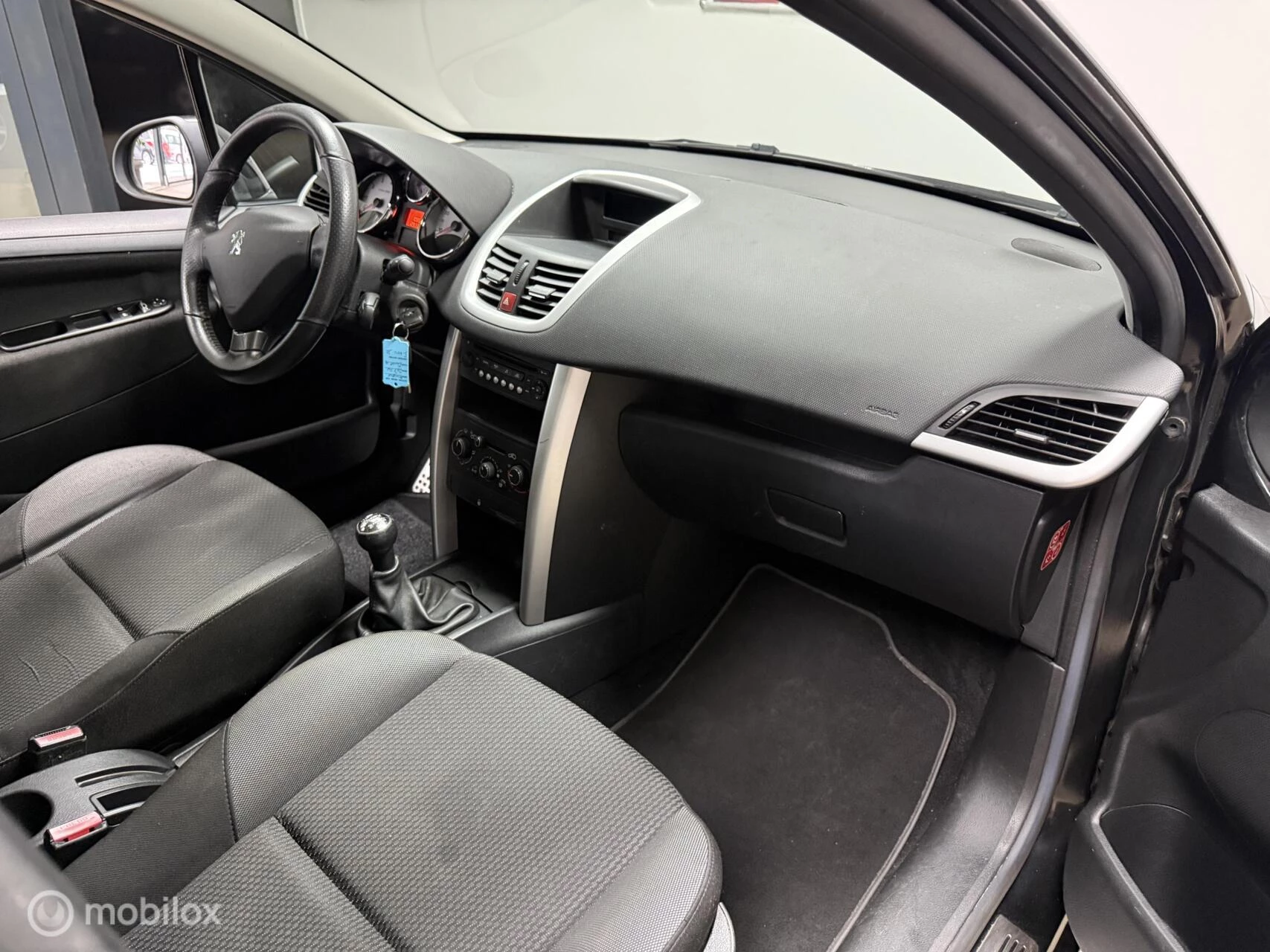 Hoofdafbeelding Peugeot 207