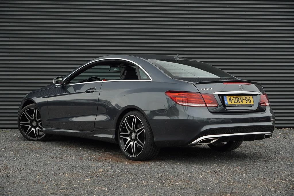 Hoofdafbeelding Mercedes-Benz E-Klasse