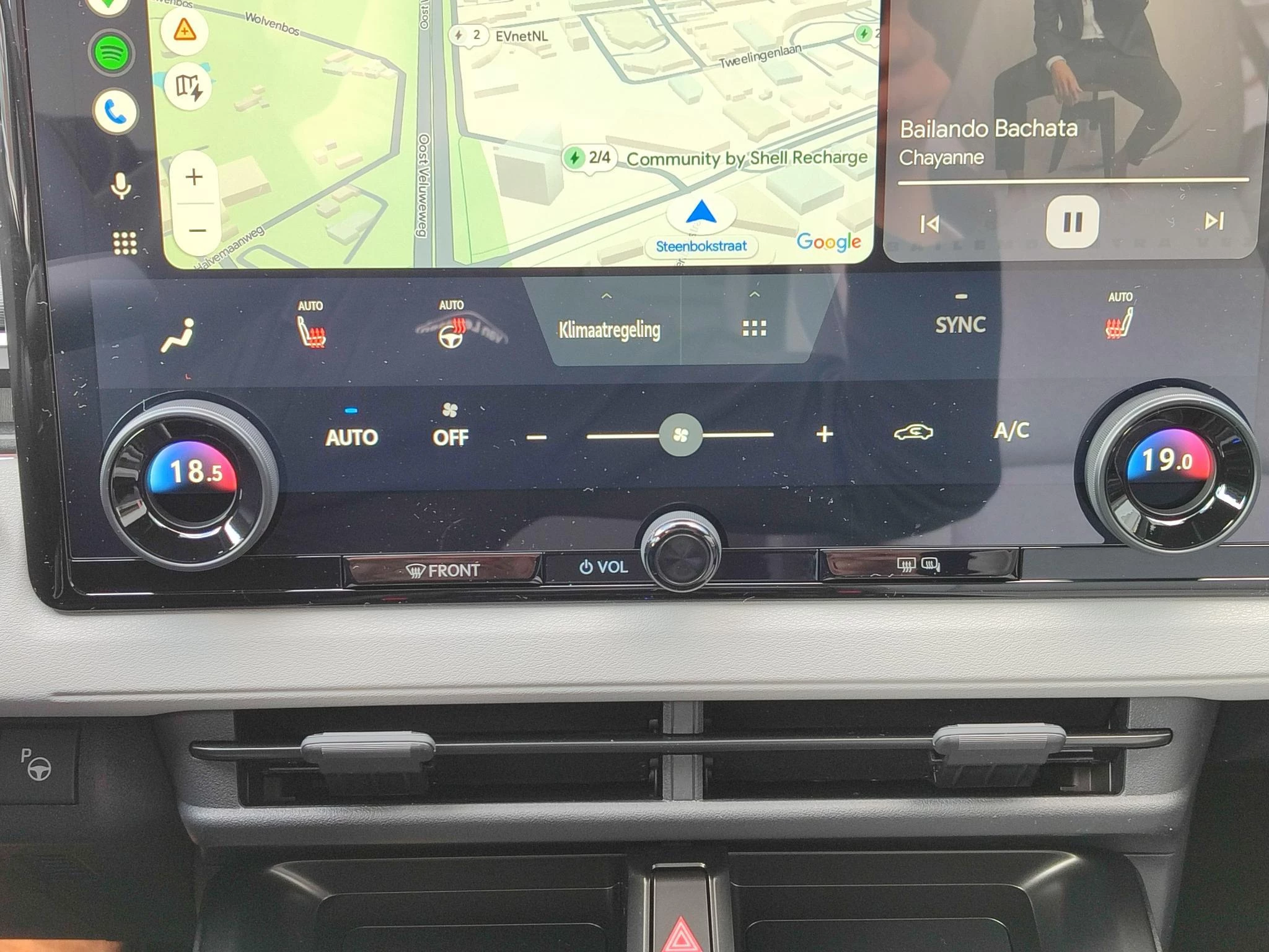 Hoofdafbeelding Toyota C-HR+