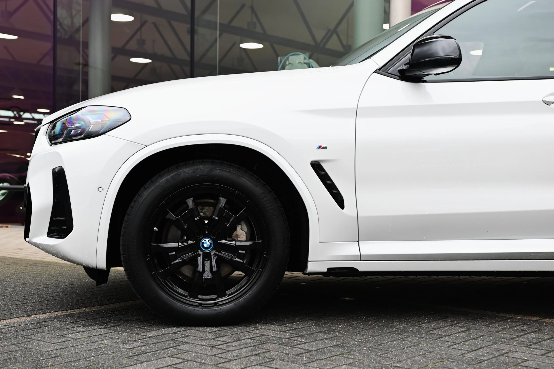 Hoofdafbeelding BMW iX3