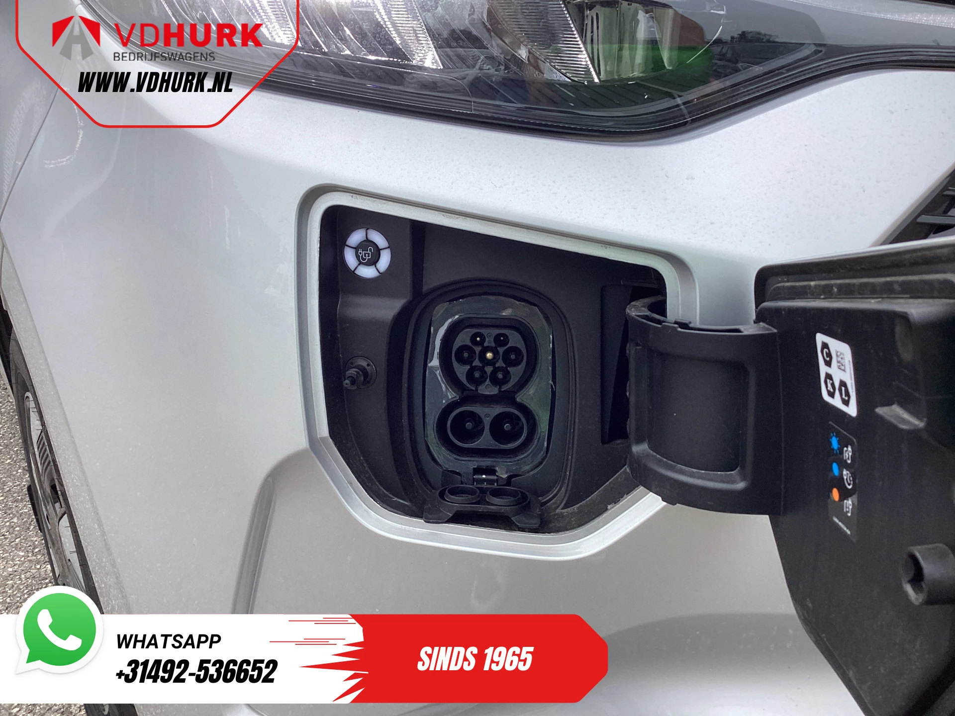 Hoofdafbeelding Ford E-Transit Custom