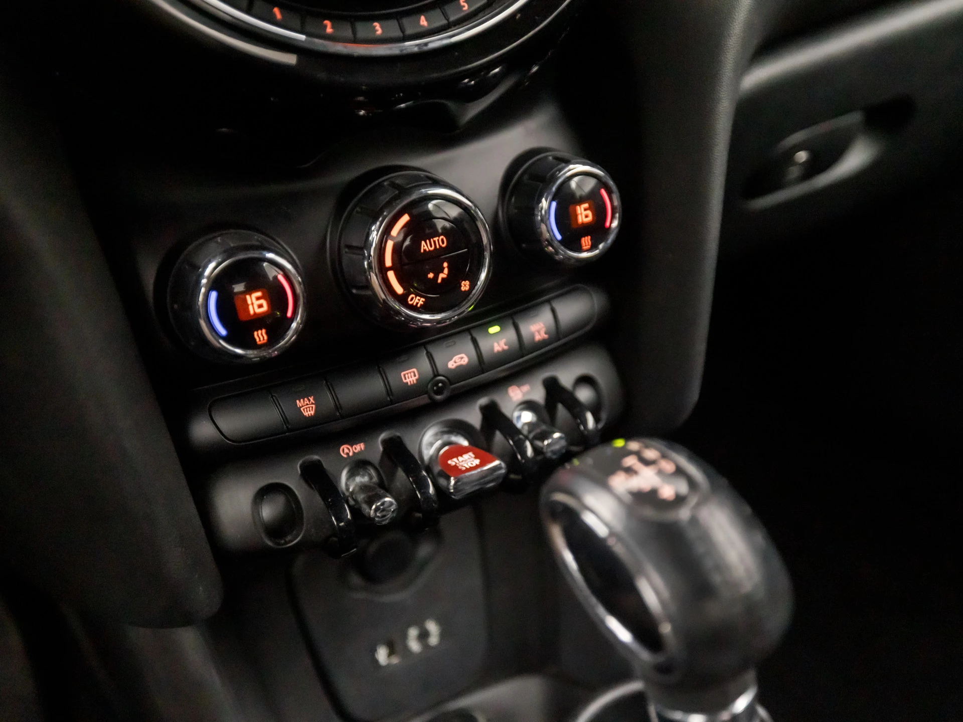 Hoofdafbeelding MINI Cooper Cabrio