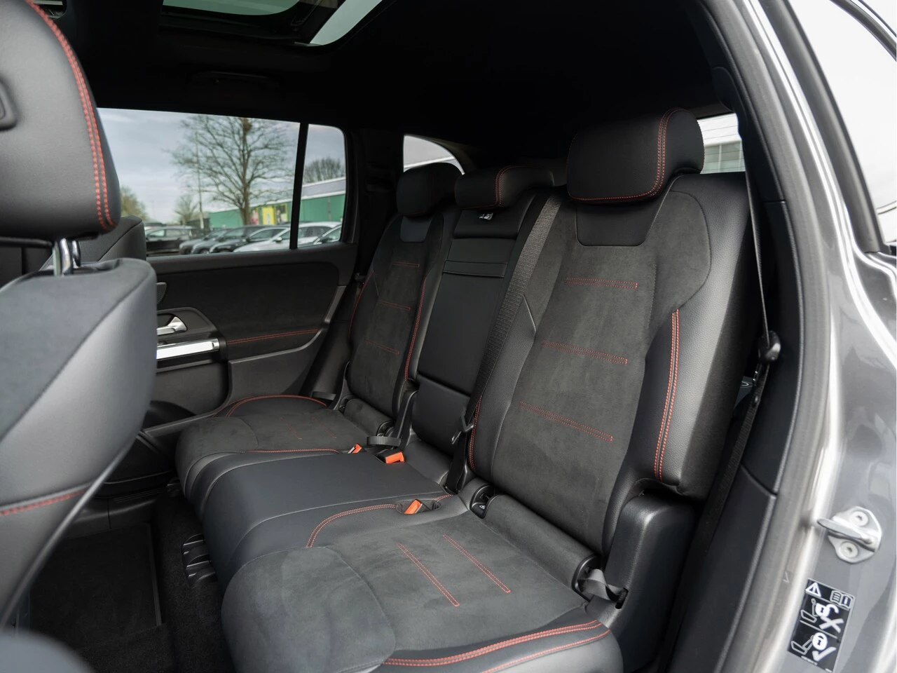 Hoofdafbeelding Mercedes-Benz EQB