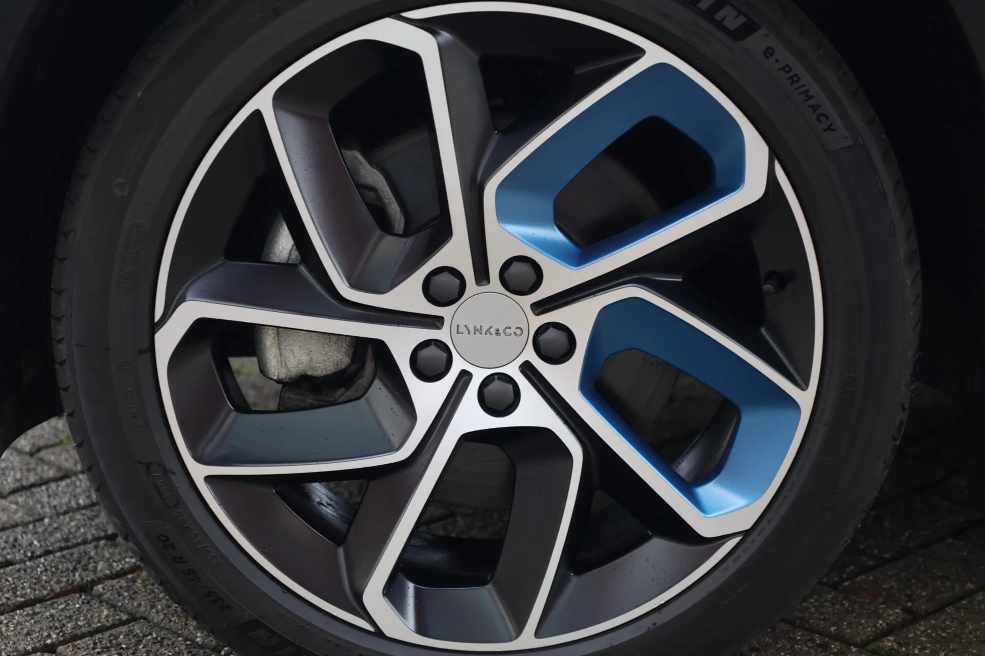 Hoofdafbeelding Lynk & Co 01