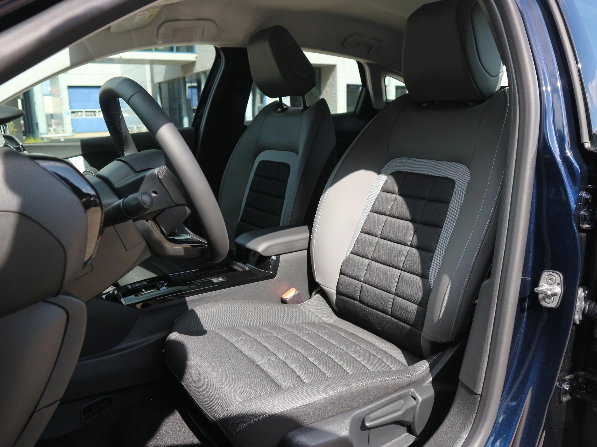 Hoofdafbeelding Citroën ë-C4