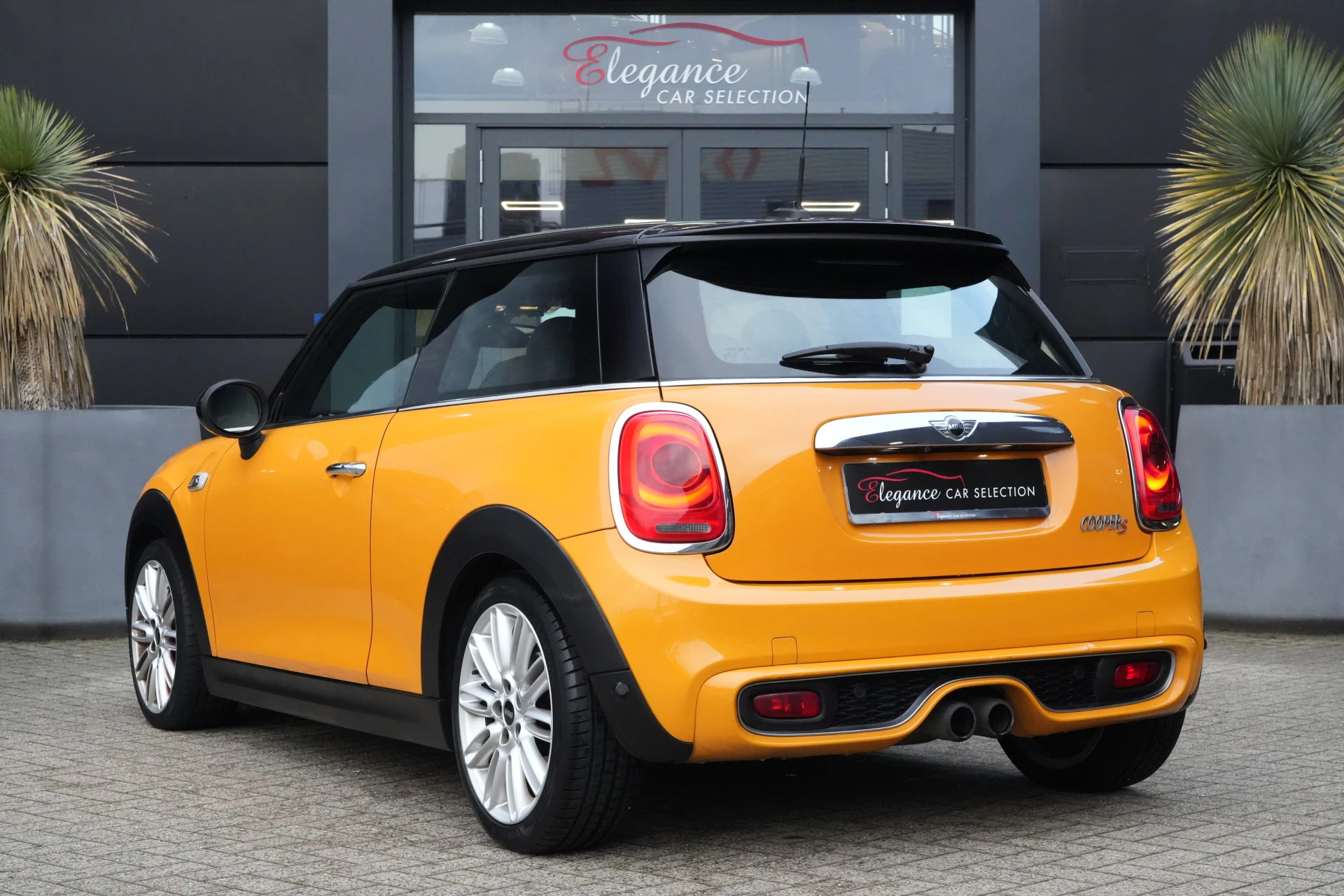 Hoofdafbeelding MINI Cooper S