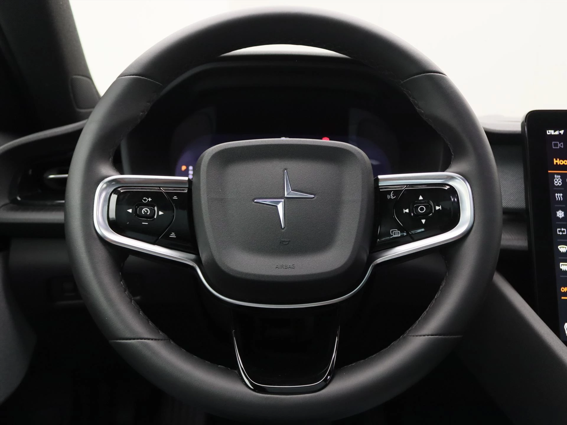 Hoofdafbeelding Polestar 2