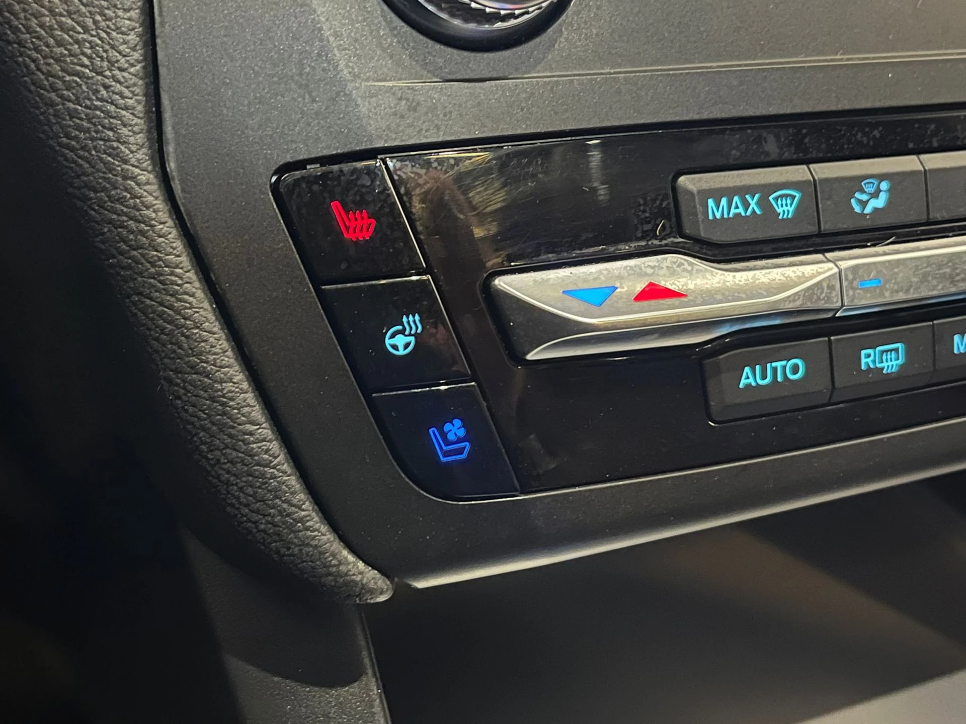 Hoofdafbeelding Ford Explorer