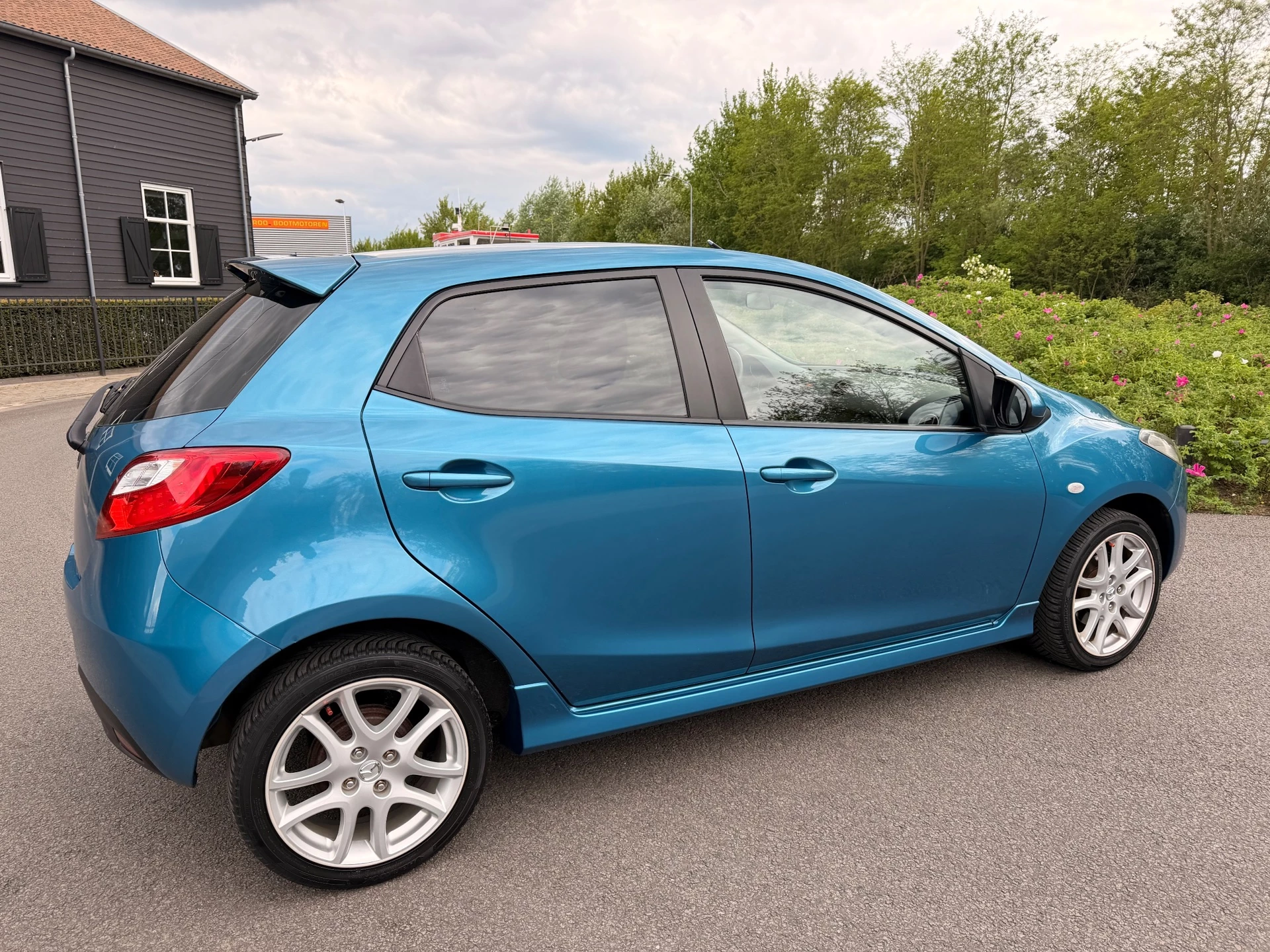 Hoofdafbeelding Mazda 2