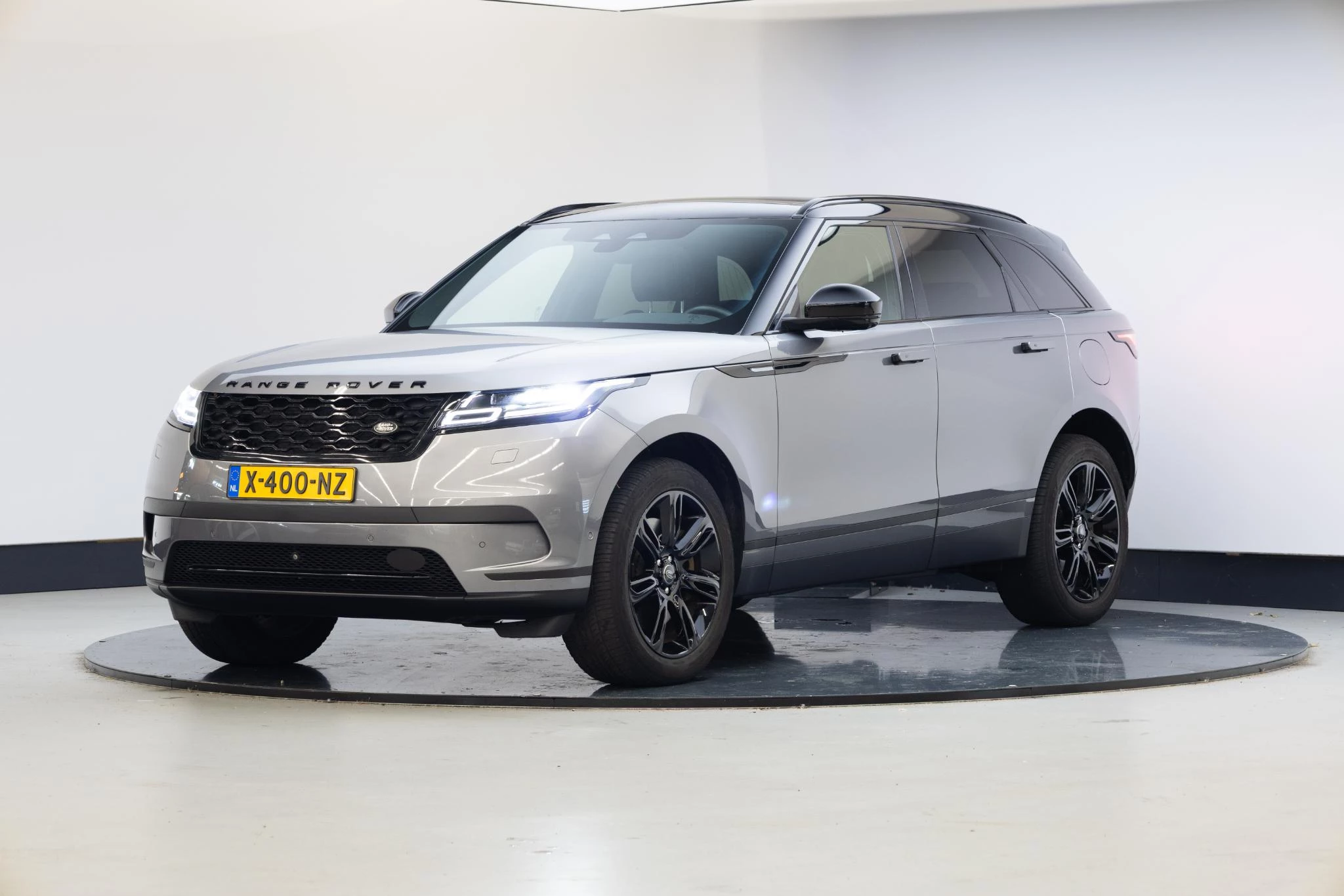 Hoofdafbeelding Land Rover Range Rover Velar