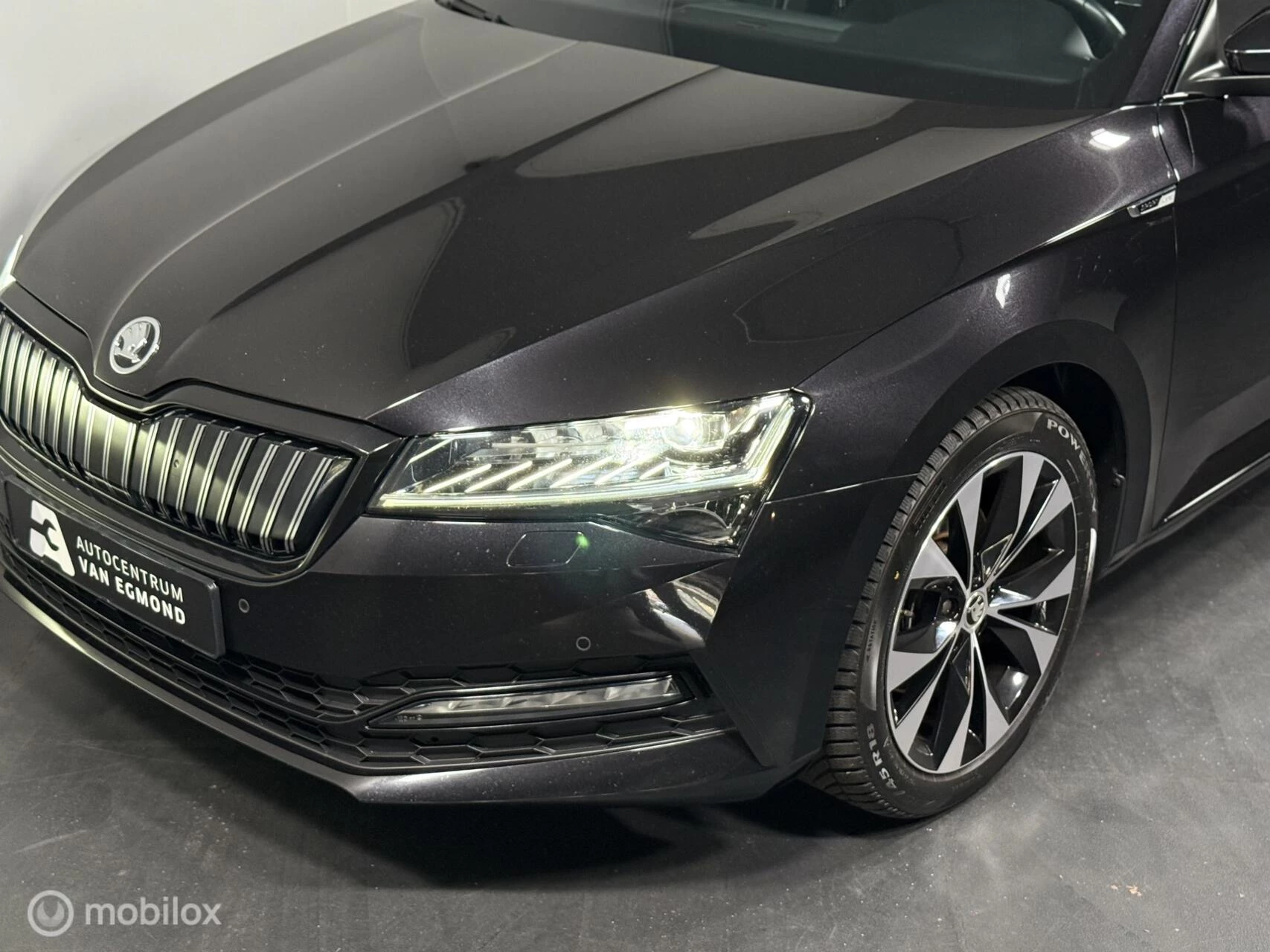 Hoofdafbeelding Škoda Superb