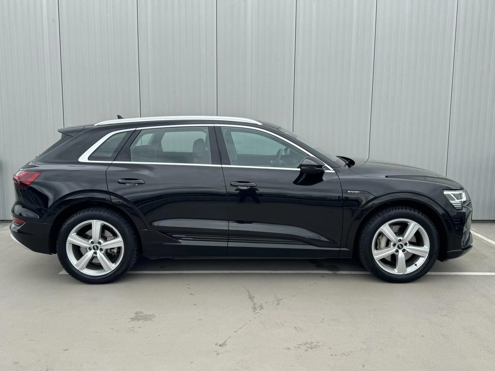 Hoofdafbeelding Audi e-tron