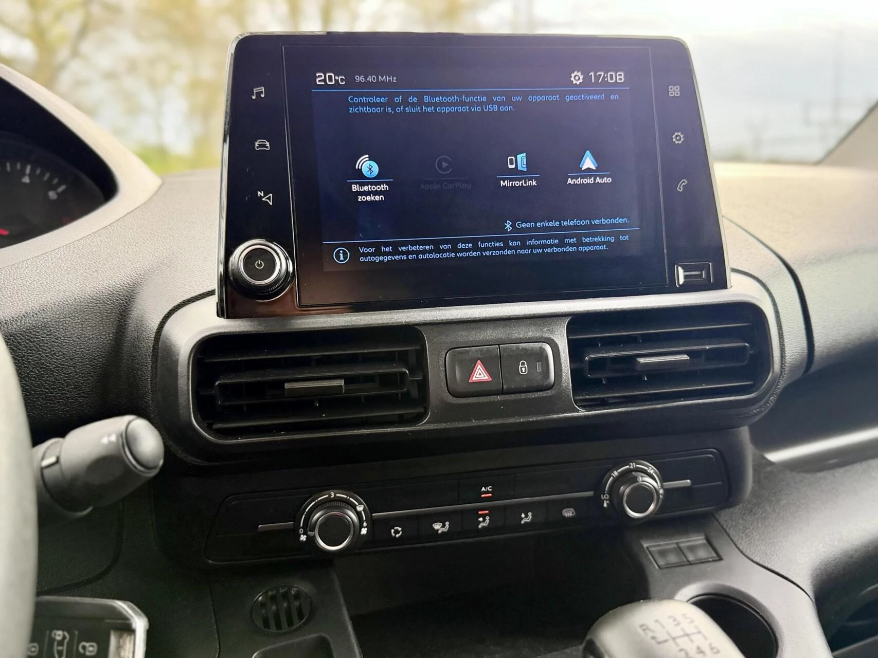 Hoofdafbeelding Peugeot Partner