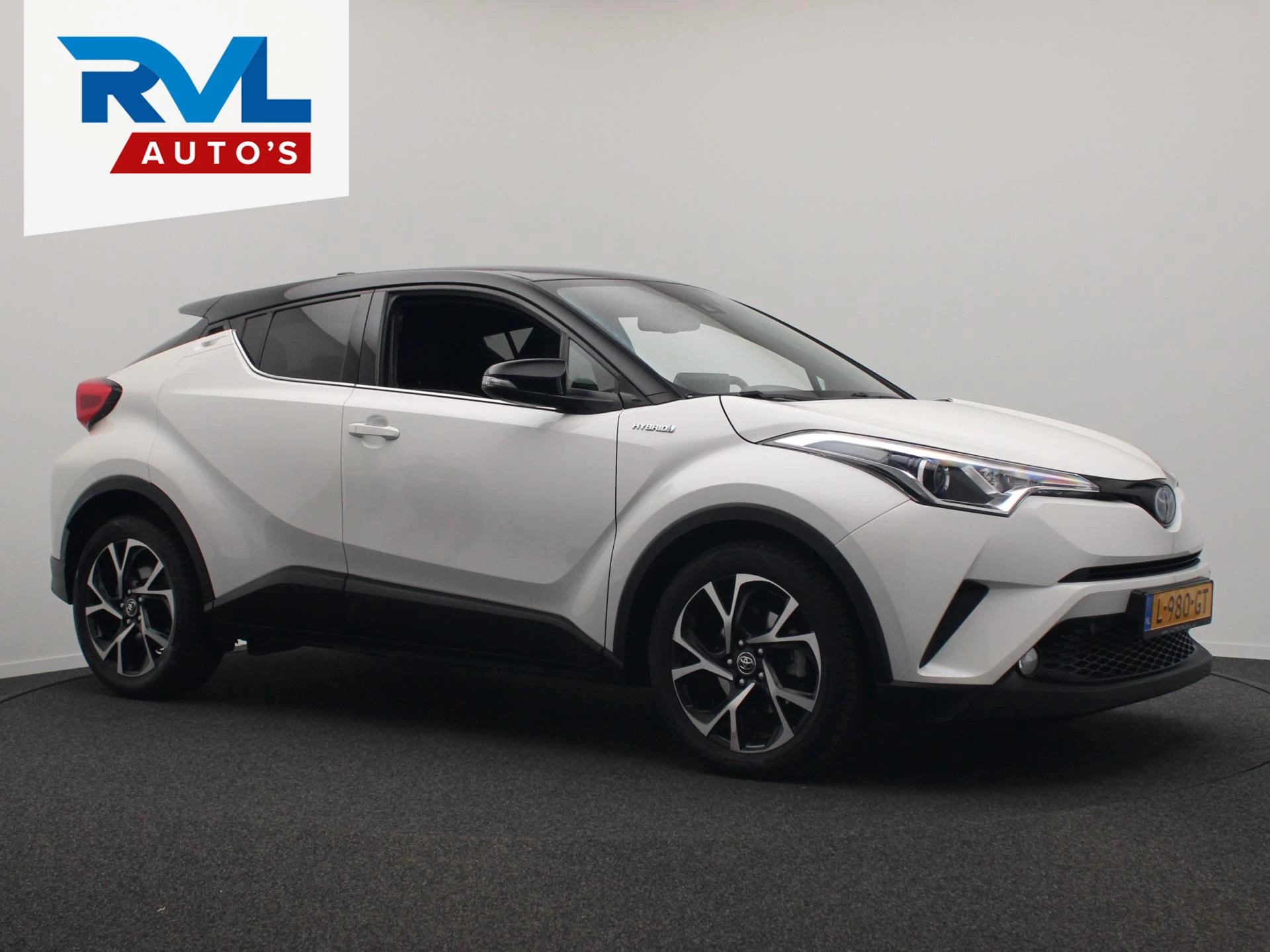 Hoofdafbeelding Toyota C-HR