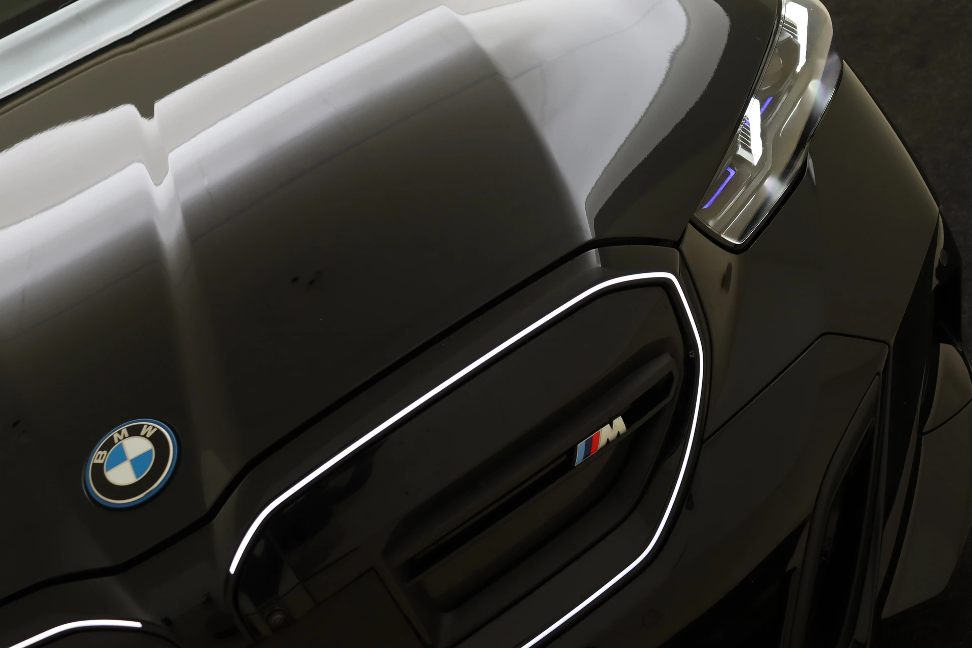 Hoofdafbeelding BMW i5