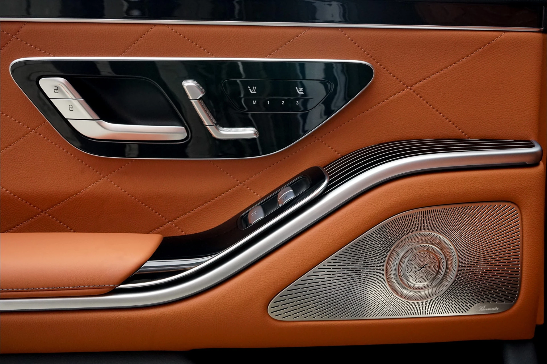 Hoofdafbeelding Mercedes-Benz S-Klasse