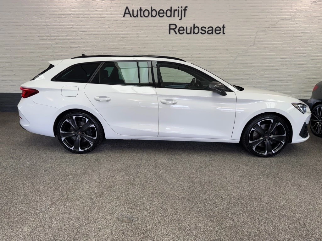 Hoofdafbeelding CUPRA Leon Sportstourer