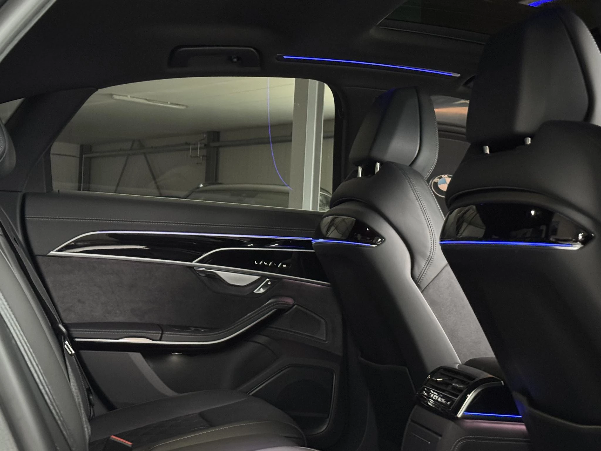 Hoofdafbeelding Audi A8