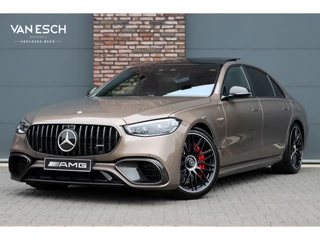 Hoofdafbeelding Mercedes-Benz S-Klasse Mercedes-Benz S-Klasse AMG 63 S E Performance Aut9 | 802pk | MANUFAKTUR | Achterasbesturing | Distronic+ | HUD | Chauffeurspakket | Entertainmentpakket Premium Achter | Stoelventilatie V+A | Vlakkenverwarming | Zonweringspakket | Klaptafels Achter |