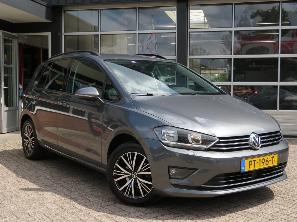 Hoofdafbeelding Volkswagen Golf Sportsvan