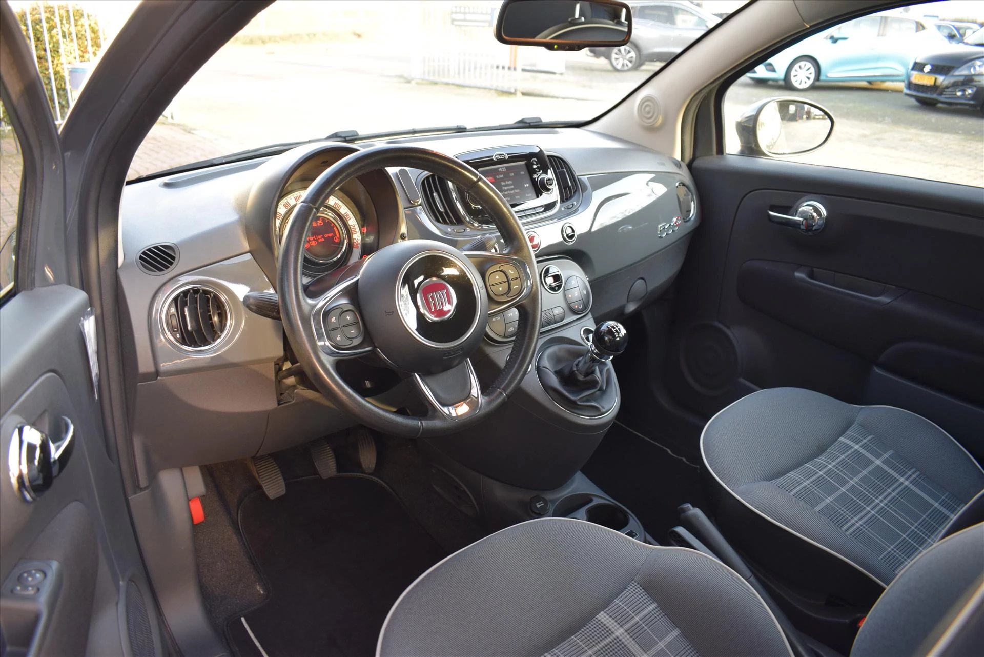 Hoofdafbeelding Fiat 500C