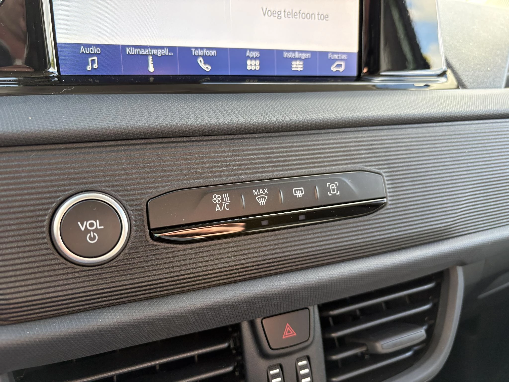 Hoofdafbeelding Ford Transit Courier