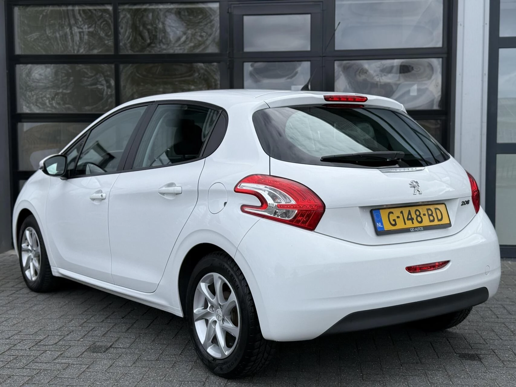 Hoofdafbeelding Peugeot 208