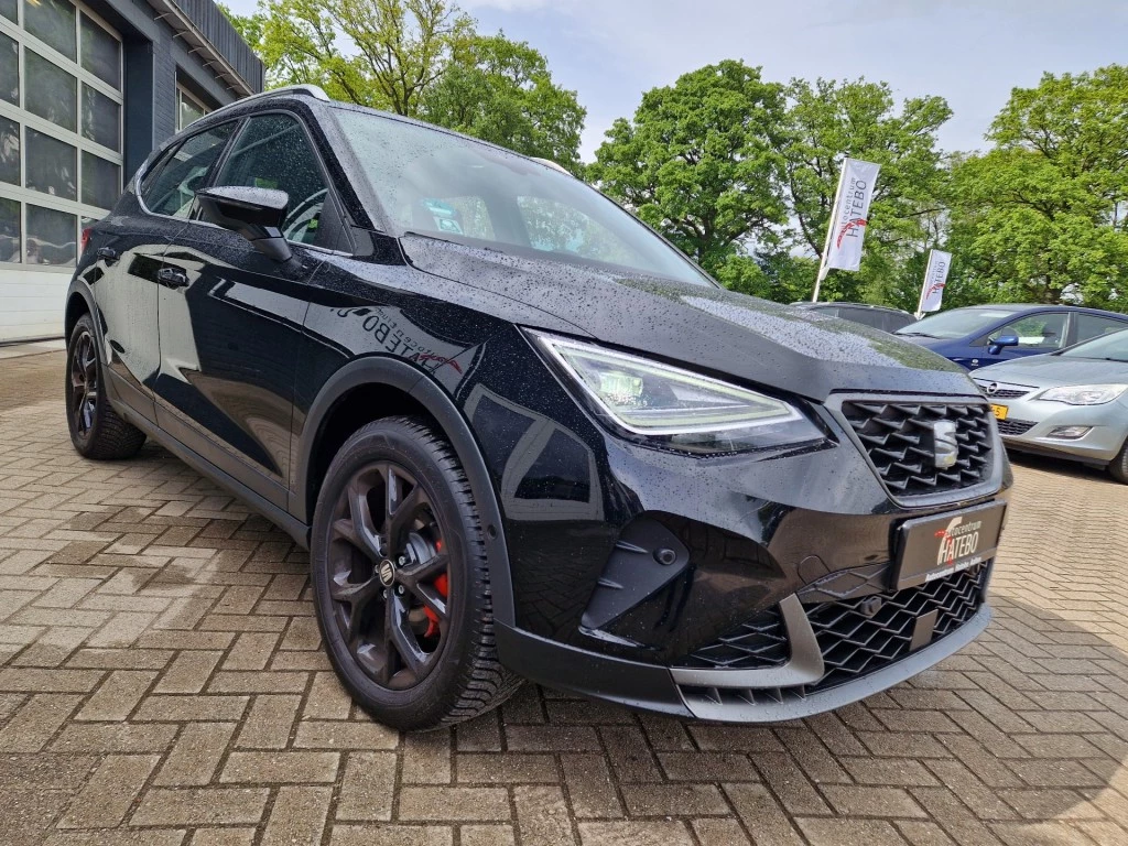 Hoofdafbeelding SEAT Arona