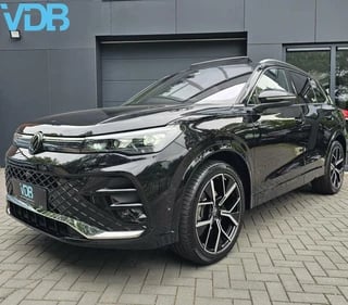 Volkswagen Tiguan 1.5 eTSI R-Line NIEUWSTE FULL OPTIONS!!!