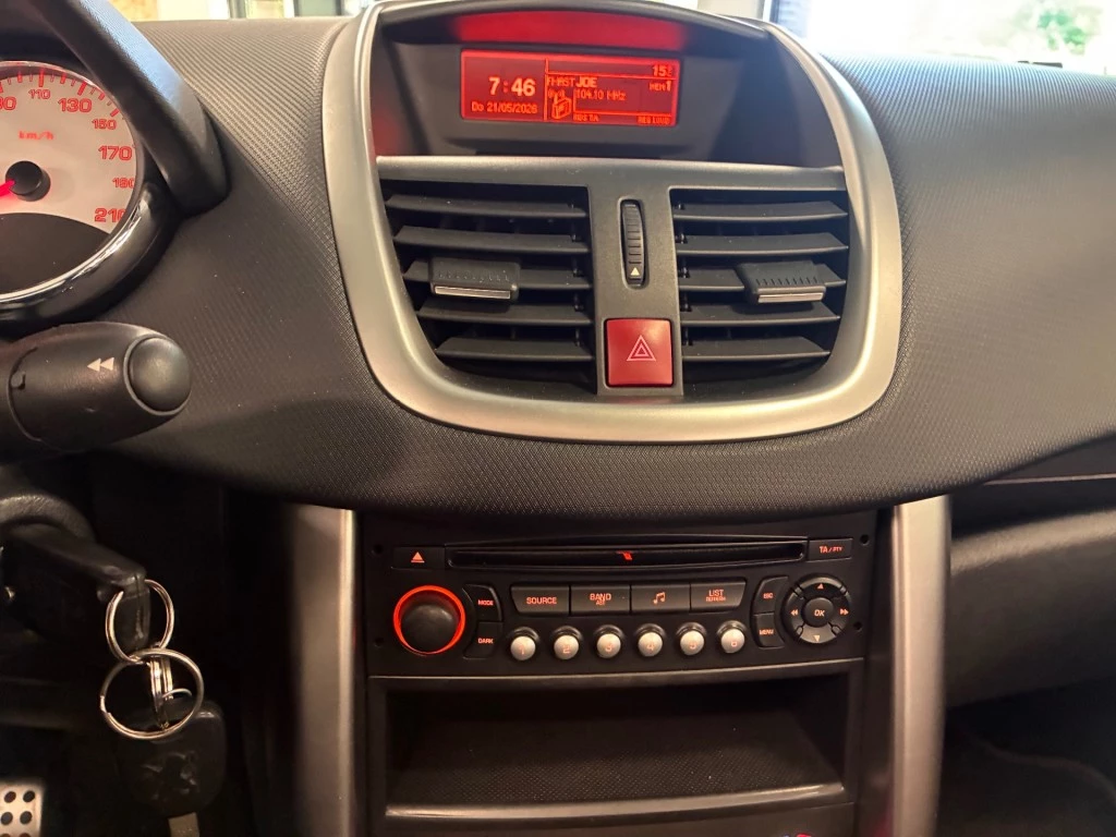 Hoofdafbeelding Peugeot 207