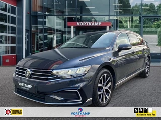 Volkswagen Passat Variant 1.4 TSI DSG GTE TREKHAAK/LEDER/CAMERA/MEMORY/NAVI/ACC/STOELVERW