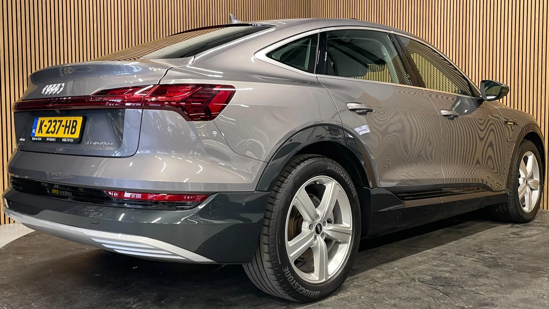 Hoofdafbeelding Audi e-tron