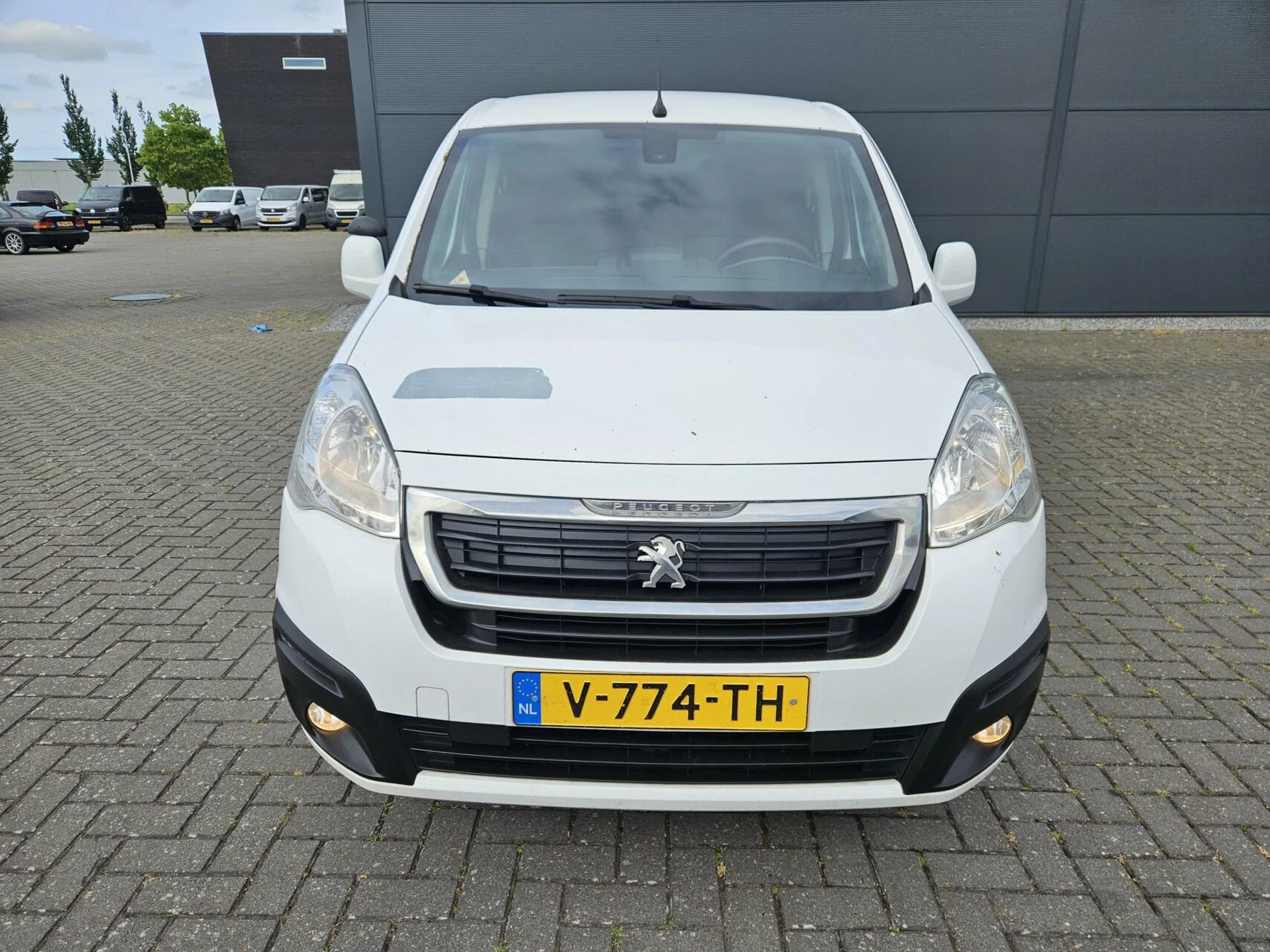 Hoofdafbeelding Peugeot Partner