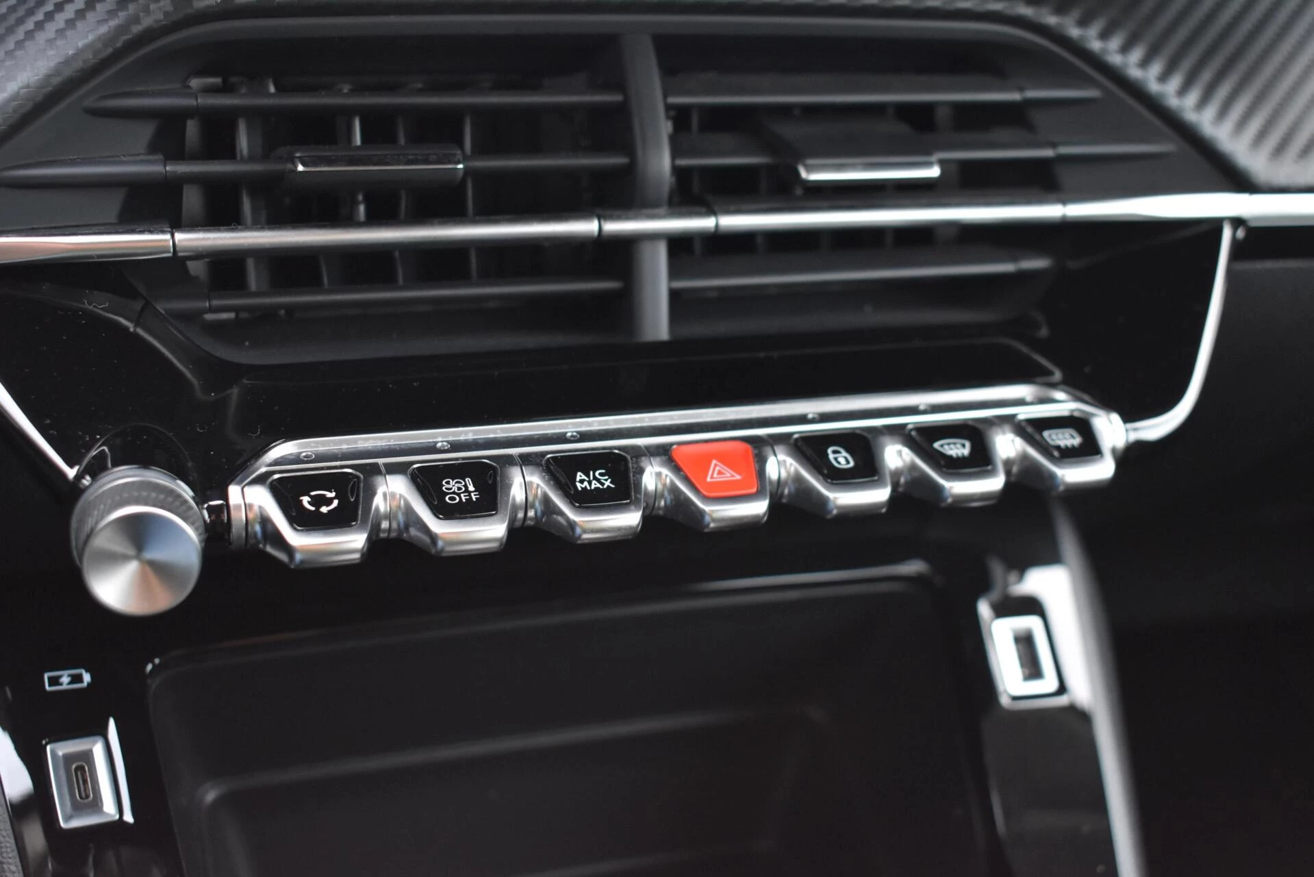 Hoofdafbeelding Peugeot e-208